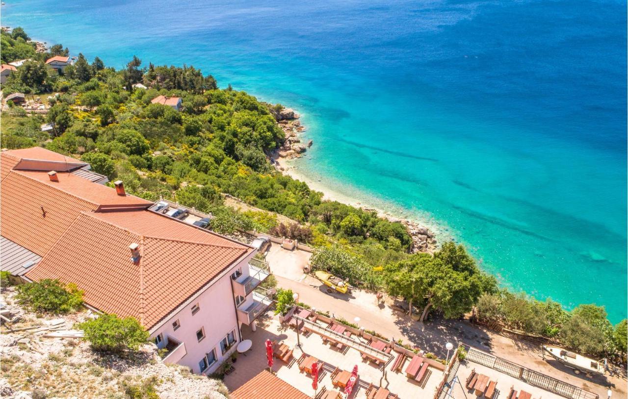 Lovely Apartment In Stara Baska With Wifi Bagian luar foto